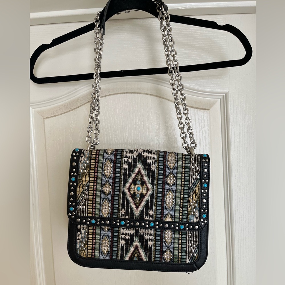 Super Cute Bojo Chain Shoulder/Crossbody Bag